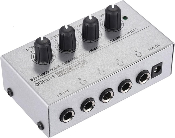 Headphone amplifier Equipment for recording podcast